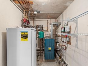 35 Ravenna Avenue, Salem MA 01970