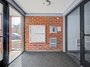 35 Longworth Avenue 12, Brockton MA 02301