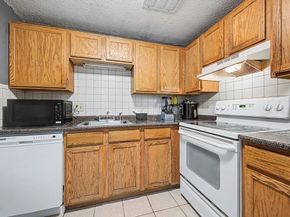 35 Longworth Avenue 12, Brockton MA 02301