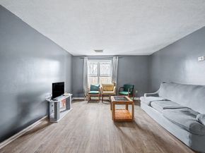 35 Longworth Avenue 12, Brockton MA 02301