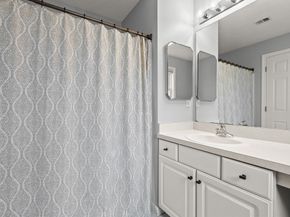 324 Tilden Commons Ln 324, Braintree MA 02184