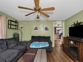 71 Snow St, Fitchburg MA 01420