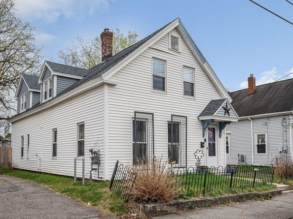 71 Snow St, Fitchburg MA 01420