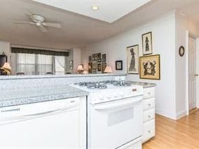 151 Tremont St 7B, Boston MA 02111