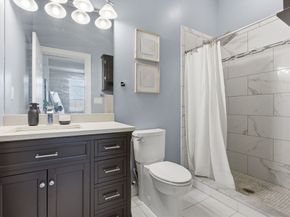 87 Franklin St 105, Quincy MA 02169