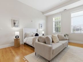 87 Franklin St 105, Quincy MA 02169