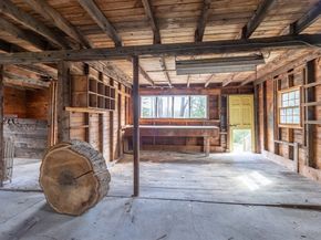 150 Paxton St, Leicester MA 01524