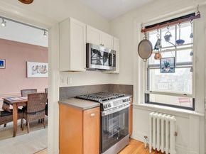 321 Tappan St 3, Brookline MA 02445