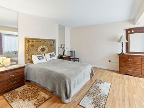 127 Greenbrook Dr 127, Stoughton MA 02072
