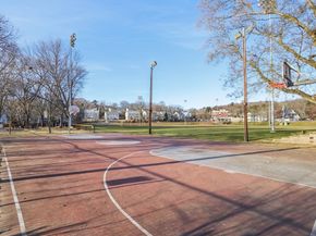 455 Summer St 455, Arlington MA 02474