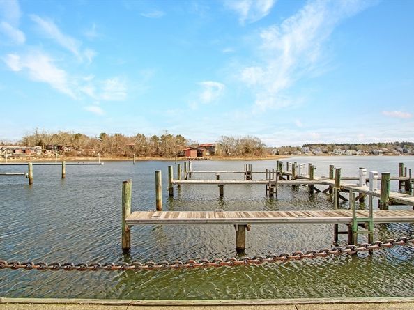 45 Main St 217, Wareham MA 02571