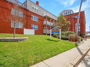 45 Main St 217, Wareham MA 02571