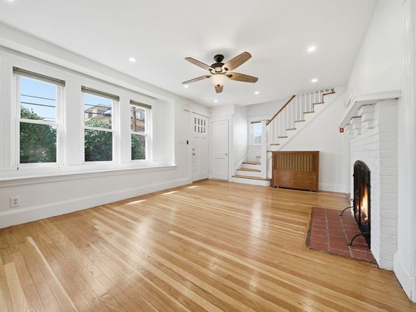 395 Lebanon St, Melrose MA 02176