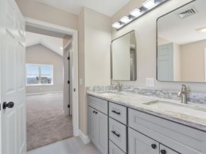 497 Ridge Rd, Athol MA 01331
