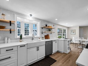 48 Bradford Rd, Natick MA 01760