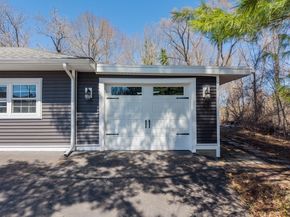 48 Bradford Rd, Natick MA 01760