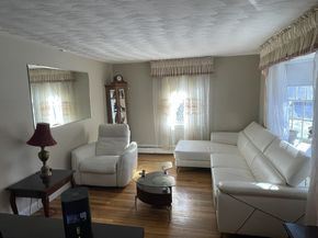 2 Mooney Rd, Burlington MA 01803