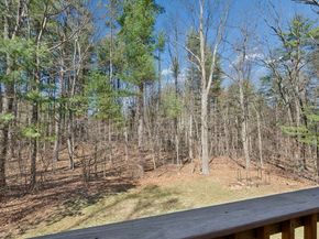 320 Lincoln Circle, Northbridge MA 01534