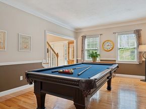 320 Lincoln Circle, Northbridge MA 01534