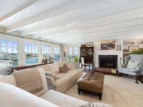 7 Atlantic Ave, Rockport MA 01966