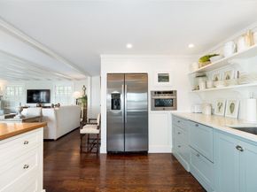 7 Atlantic Ave, Rockport MA 01966