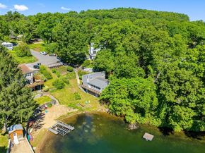 303 Lakeshore Dr, Marlborough MA 01752