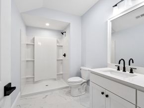 786 Main St, Hudson MA 01749