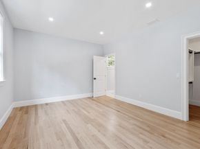 786 Main St, Hudson MA 01749