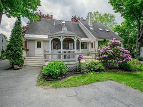 438 Merrimac St, Newburyport MA 01950