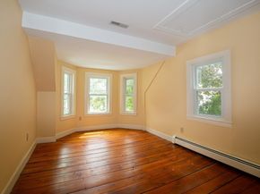 438 Merrimac St, Newburyport MA 01950