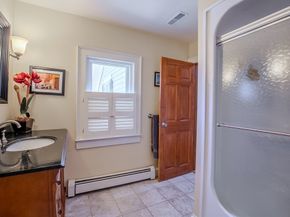 438 Merrimac St, Newburyport MA 01950