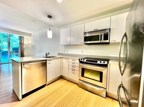 2 Earhart 121, Cambridge MA 02141