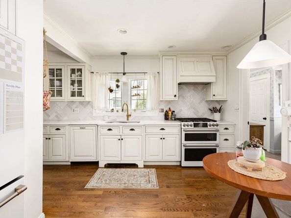 30 Central Street, West Boylston MA 01583