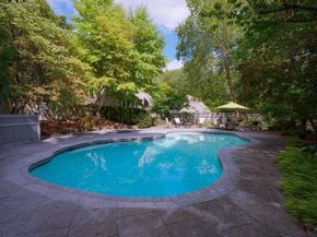 40 Bicentennial Way, Boxborough MA 01719