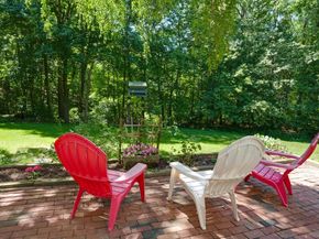11 Chickadee Dr, Norfolk MA 02056