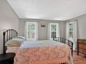11 Chickadee Dr, Norfolk MA 02056