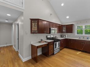 781 Grafton St, Shrewsbury MA 01545