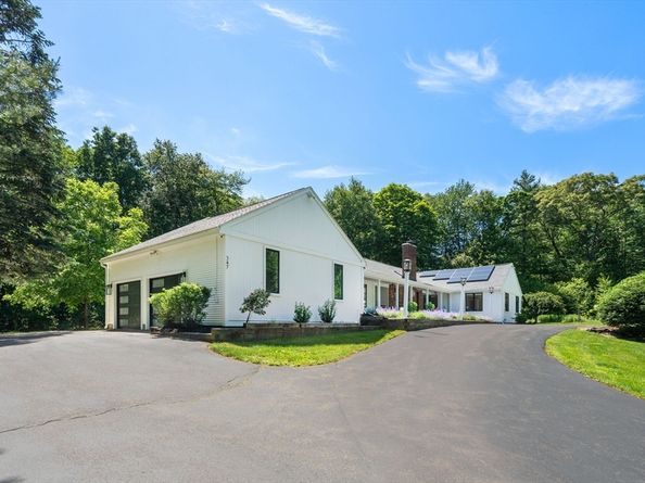 347 Green Street, Northborough MA 01532