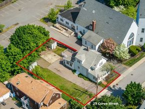 25 Curve St, Newton MA 02465