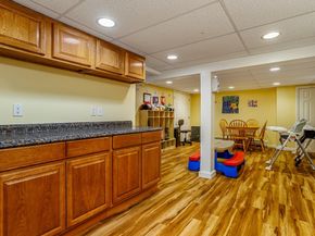 372 Franklin Rd, Fitchburg MA 01420