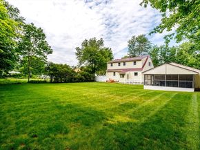 372 Franklin Rd, Fitchburg MA 01420