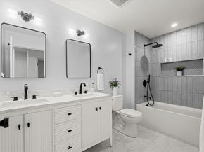 5 Ciaramitaro Ct, Gloucester MA 01930