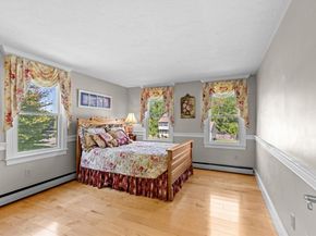 214 Presidential Dr, Abington MA 02351