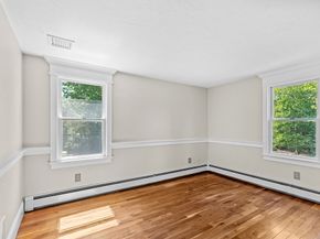 214 Presidential Dr, Abington MA 02351