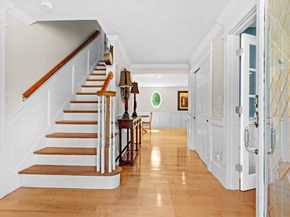 214 Presidential Dr, Abington MA 02351