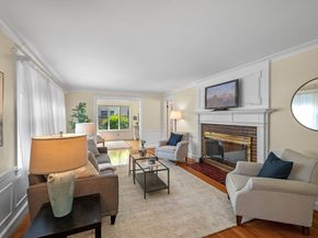 10 Charlotte Road, Marblehead MA 01945