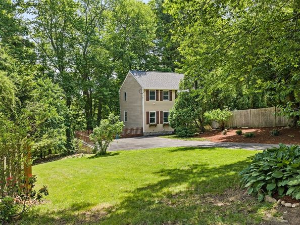 89 Old Andover Road, North Reading MA 01864