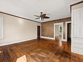 56 Everett St, Middleboro MA 02346