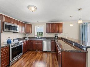 34 Bittersweet Blvd, Worcester MA 01607