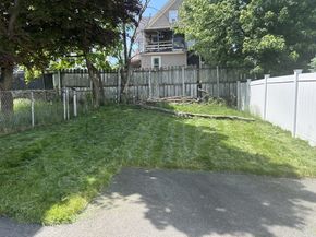 29 Oakland Ave, Everett MA 02149